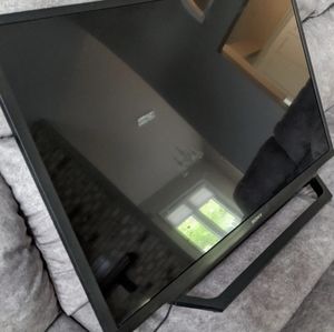Sony Bravia 2018 32 inch HD Flat screen TB